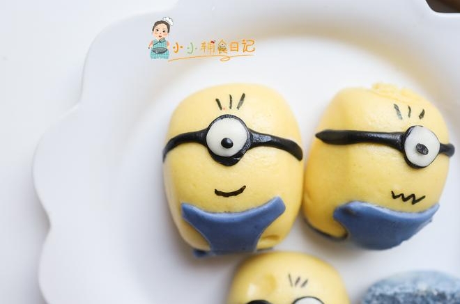 9个月以上辅食小黄人南瓜馒头