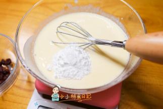 加入玉米淀粉15g 搅拌均匀