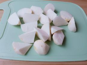 然后再切成滚刀块。