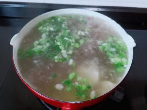 汤汁拌饭是一绝。