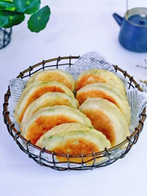 我家宝贝一口气吃了四个还想吃。