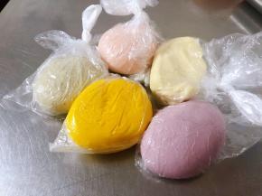 不要问果蔬粉用多少克，牌子不一样量用的也不一样，调出自己满意的效果就好