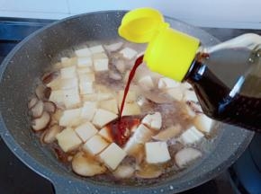 加一点点的生抽。