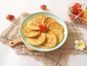 早餐吃营养丰富。