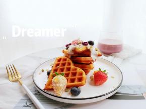 浇上果酱或者酸奶！