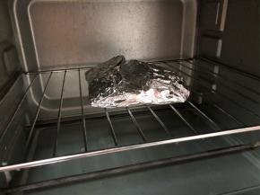 7.烤箱预热180度，中层烤25分钟。