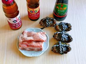 准备食材及酱料。