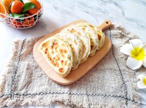 外脆内软的素菜盒子，热的最好吃。