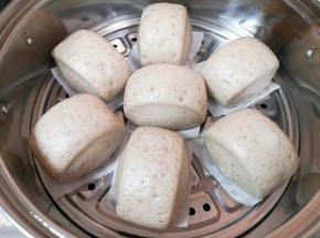 馒头出锅了。