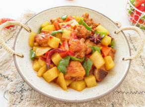 汤汁拌米饭吃起来特别过瘾。