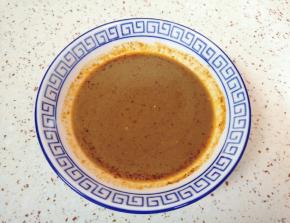 加入辣椒油和凉开水搅拌均匀，热干面料汁就做好了。