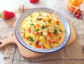 嫩蒜苗的味道特别诱人。