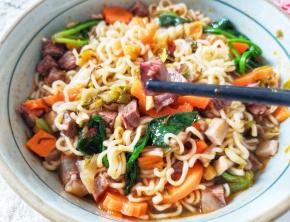 开吃啦！看得见的大块牛肉哦！