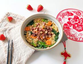 虽然只是一碗方便面。