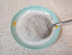 捞出控一下水分。