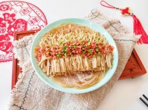 颜色搭配特别漂亮。
