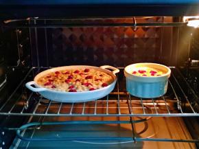 烤箱上下180度预热5分钟，燕麦入烤箱中层烤20分钟。