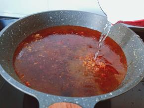 加适量的清水。