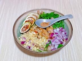 再加入鸡鲜调味料。