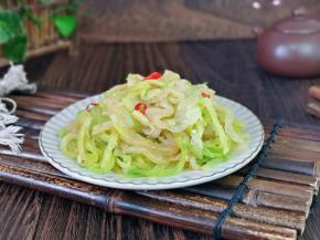 装入盘中即可食用。