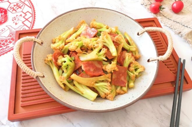 培根肉炒有机菜花