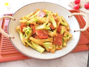 喜欢吃辣椒的还可以加点螺丝椒。