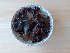 才2小时就都泡发开了。