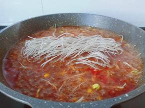 加上粉丝【红薯粉丝不需要提前浸泡】