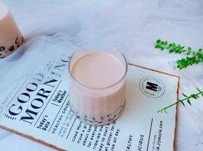 可以加一点蜂蜜或者炼乳。