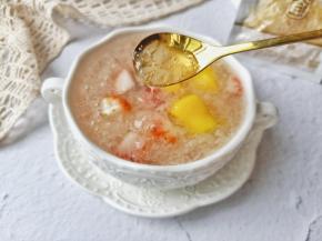 看看这金燕耳炖的，太喜欢喝了！