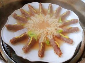 蒸好打开锅盖满屋飘香