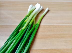 小葱准备一把。