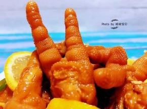 凤爪入口酸辣可口口感非常棒