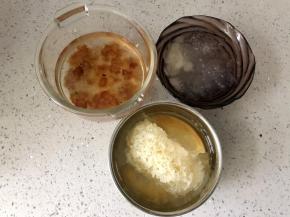 糯耳、桃胶、雪燕、皂角米分别泡发后，挑去杂质，洗净。