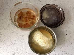 糯耳、桃胶、雪燕、皂角米分别泡发后，挑去杂质，洗净。