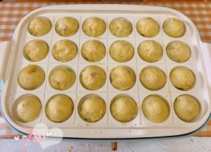 煎好成型的小丸子。