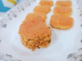 另一片也同样操作再盖在一起。