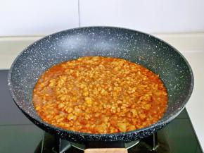 大火收至浓稠即可关火。