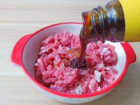 加点蚝油提鲜。