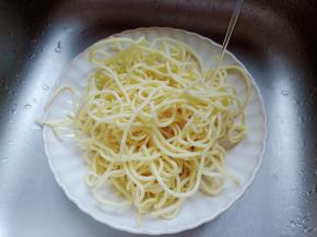 面条清洗一下。