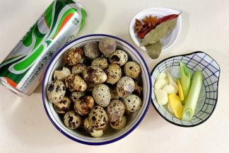 准备好需要的食材。