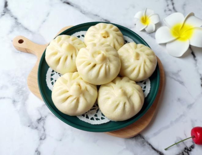 胡萝卜韭菜馅包子