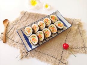 可以搭配自己喜欢的酱料一起吃。