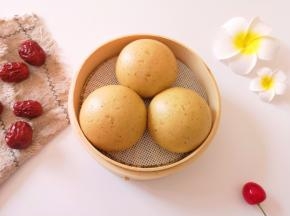 看看，馒头表面光滑。