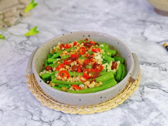 辣酱蒸豇豆
