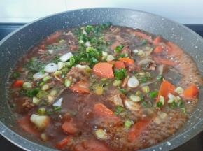 关火撒点葱花就可以了。