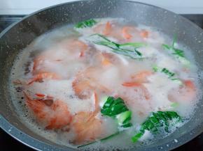 大约煮5分钟左右。