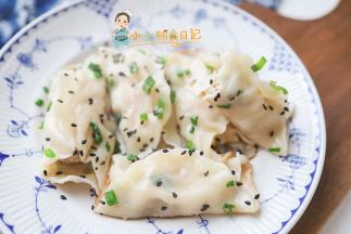除了煎饺也可以做蒸饺，但是不适合水煮容易破