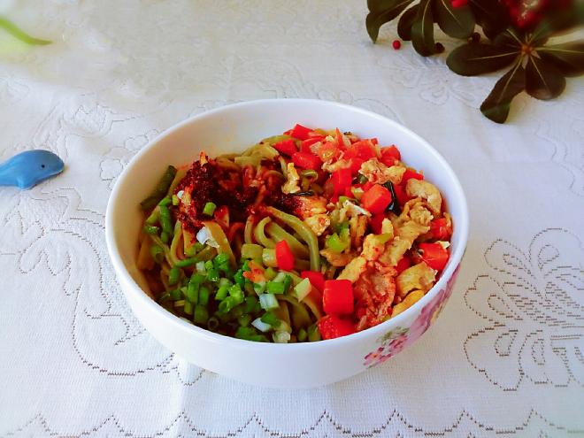 春食野菜香～翡翠茵陈面