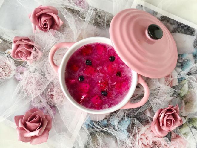 火龙果养生银耳羹